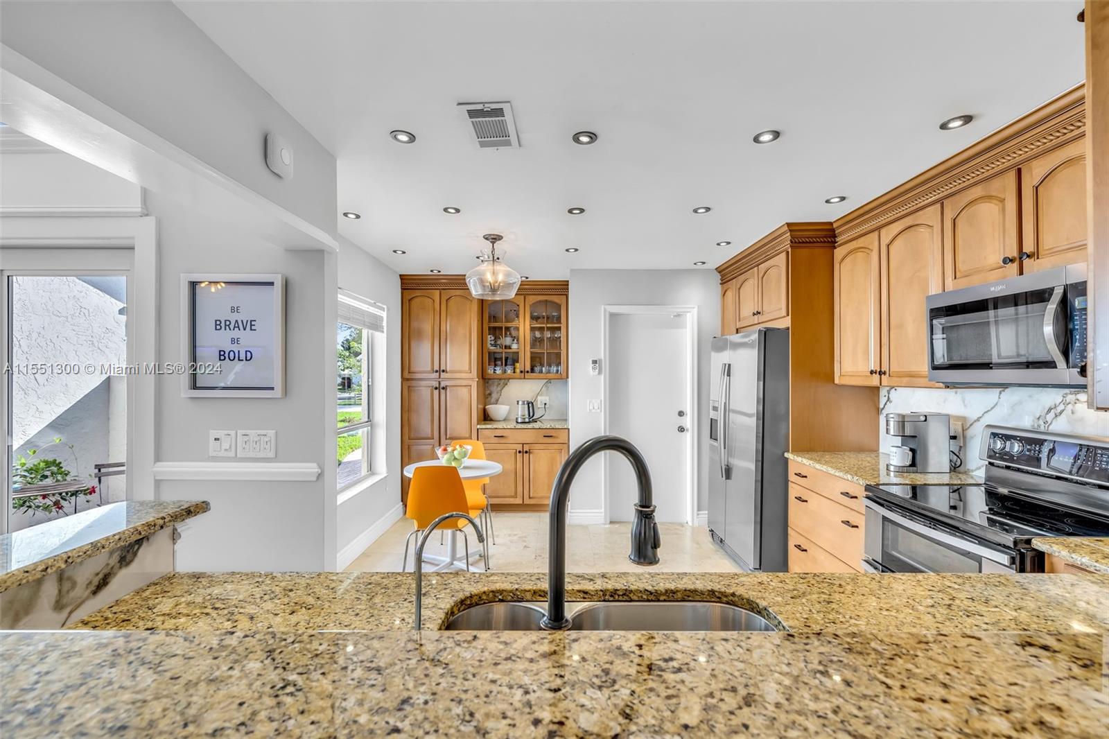 303 41st Ave, Deerfield Beach, FL, 33442 United States, 3 Bedrooms Bedrooms, ,2 BathroomsBathrooms,Residential,For Sale,41st Ave,A11551300