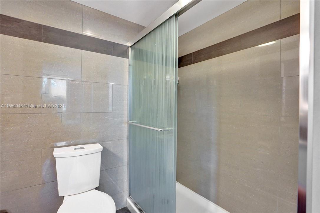 4899 26th Ct, Lauderdale Lakes, FL, 33313 United States, 2 Bedrooms Bedrooms, ,2 BathroomsBathrooms,Residential,For Sale,26th Ct,A11550946