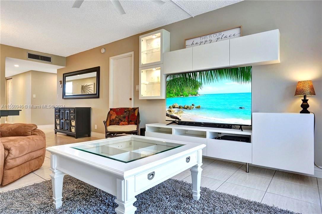 OPEN AREA ON DINING AND LIVING ROOM
