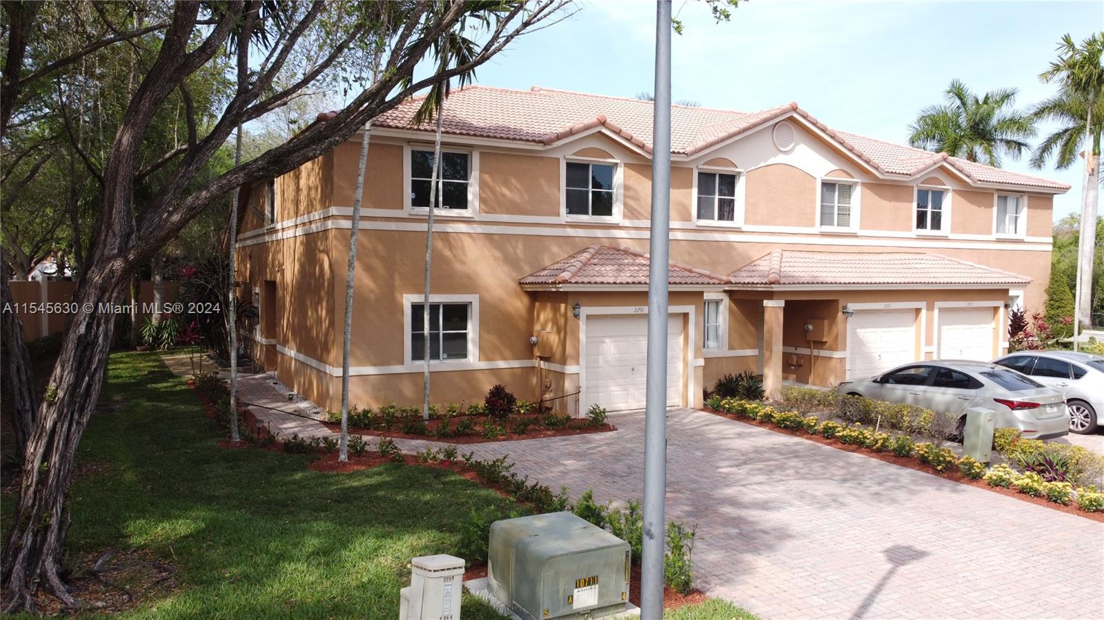 2291 99th Way, Sunrise, FL, 33322 United States, 3 Bedrooms Bedrooms, ,2 BathroomsBathrooms,Residential,For Sale,99th Way,A11545630