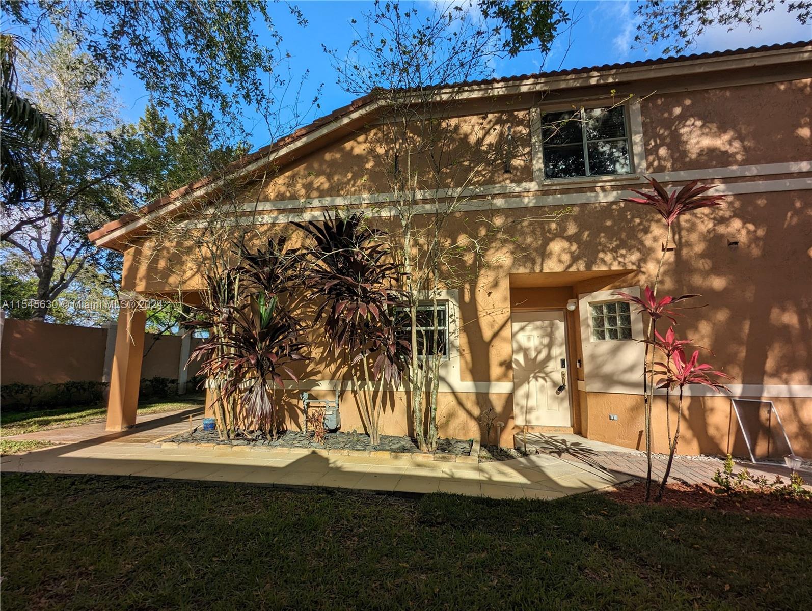 2291 99th Way, Sunrise, FL, 33322 United States, 3 Bedrooms Bedrooms, ,2 BathroomsBathrooms,Residential,For Sale,99th Way,A11545630