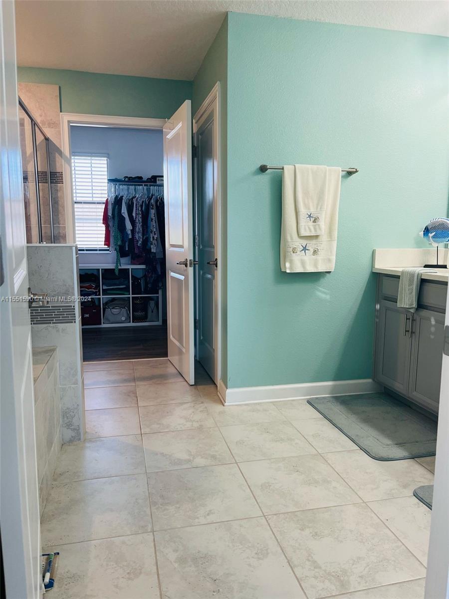 15251 Night Heron Drive, Winter Garden, FL, 34787 United States, 4 Bedrooms Bedrooms, ,2 BathroomsBathrooms,Residential,For Sale,Night Heron Drive,A11551530