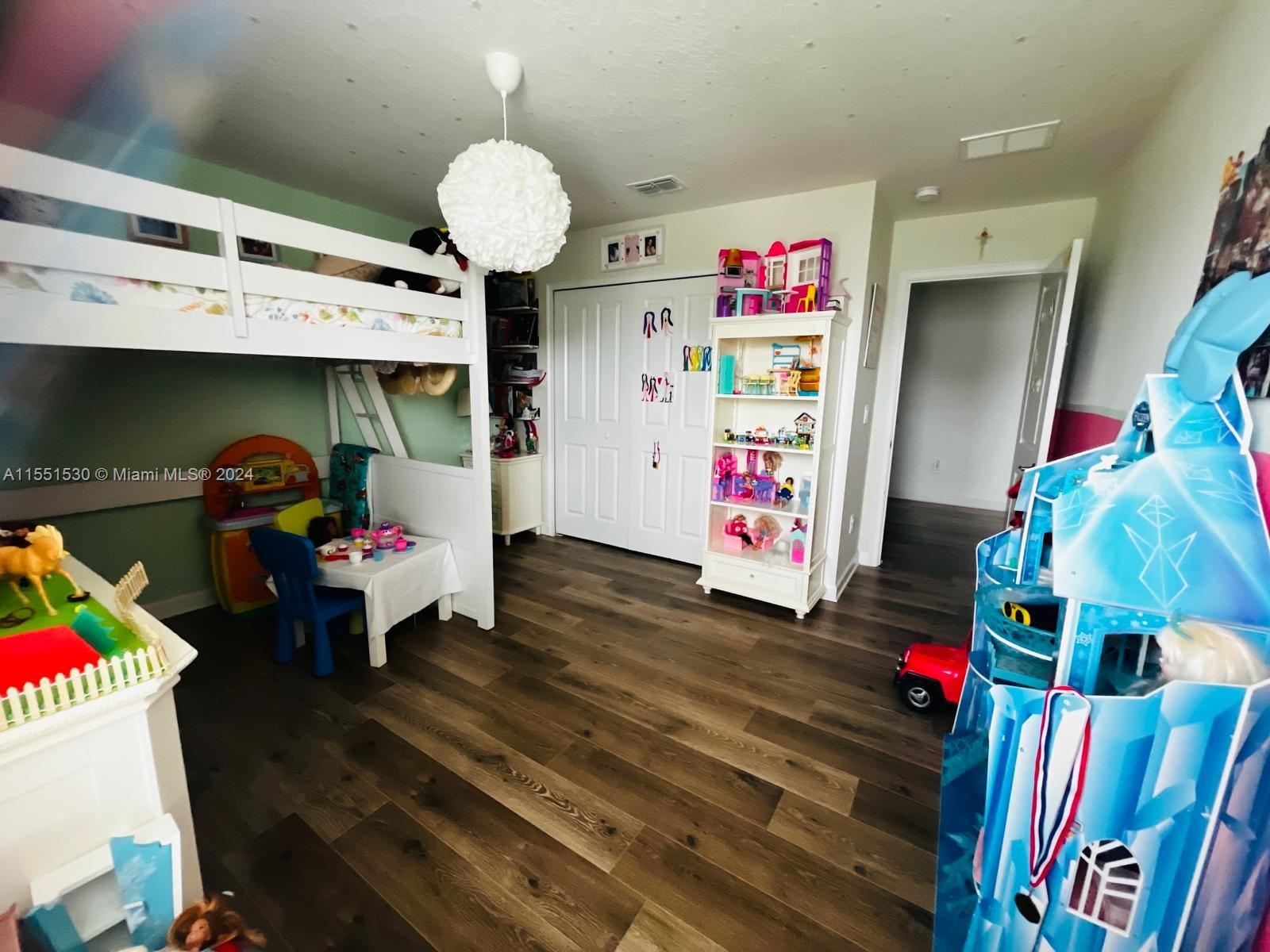 15251 Night Heron Drive, Winter Garden, FL, 34787 United States, 4 Bedrooms Bedrooms, ,2 BathroomsBathrooms,Residential,For Sale,Night Heron Drive,A11551530
