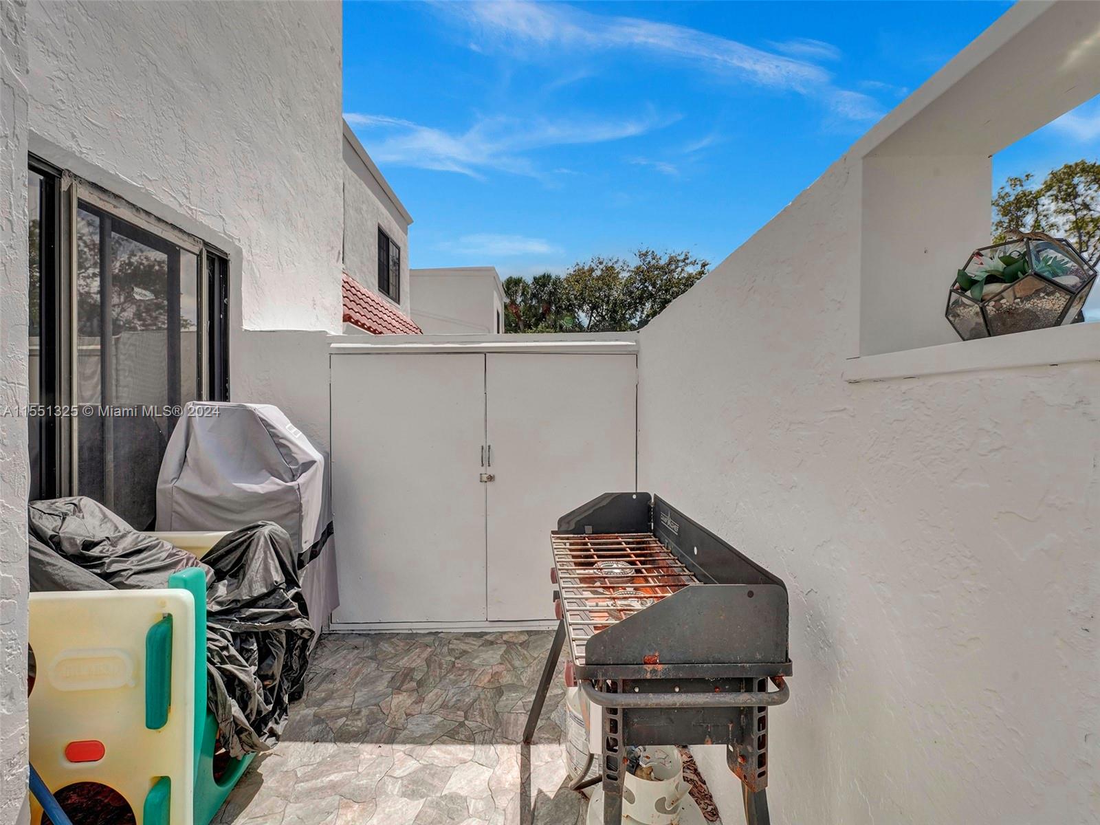 20941 Bay Ct, Aventura, FL, 33180 United States, 3 Bedrooms Bedrooms, ,2 BathroomsBathrooms,Residential,For Sale,Bay Ct,A11551325