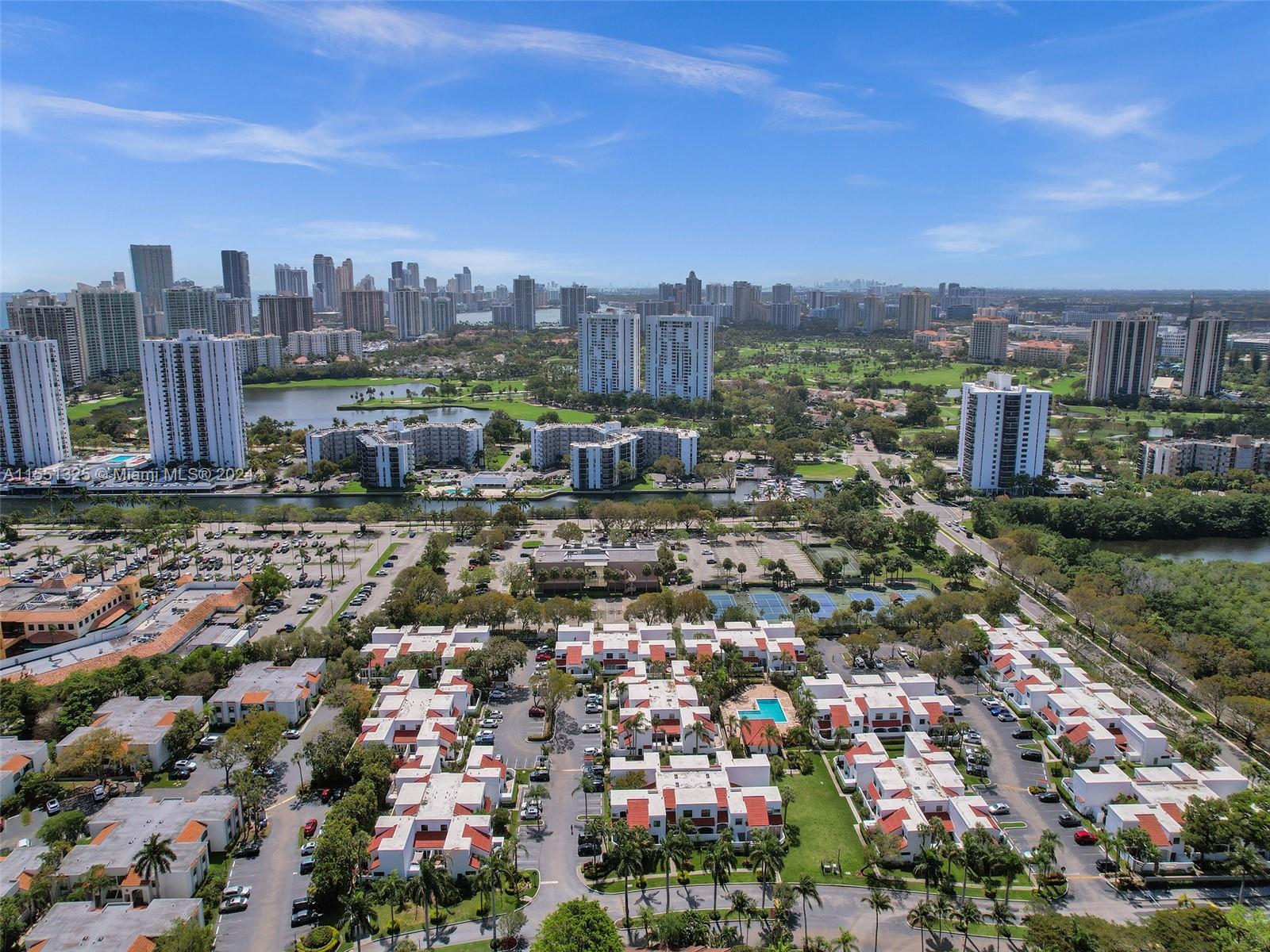 20941 Bay Ct 121-2, Aventura, Florida 33180, 3 Bedrooms Bedrooms, ,2 BathroomsBathrooms,Residential,For Sale,20941 Bay Ct 121-2,A11551325