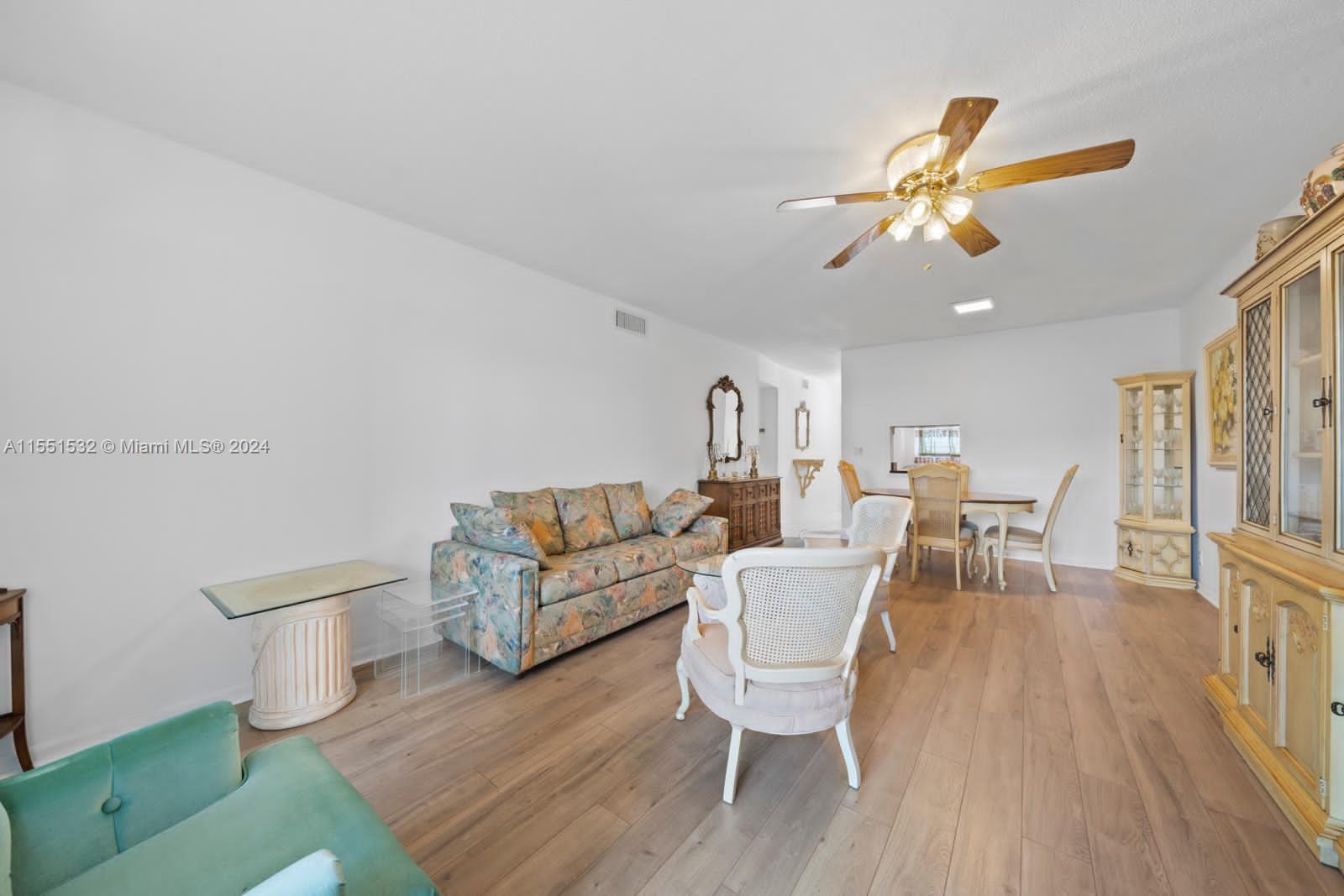 230 26th Ave, Boynton Beach, FL, 33435 United States, 2 Bedrooms Bedrooms, ,2 BathroomsBathrooms,Residential,For Sale,26th Ave,A11551532