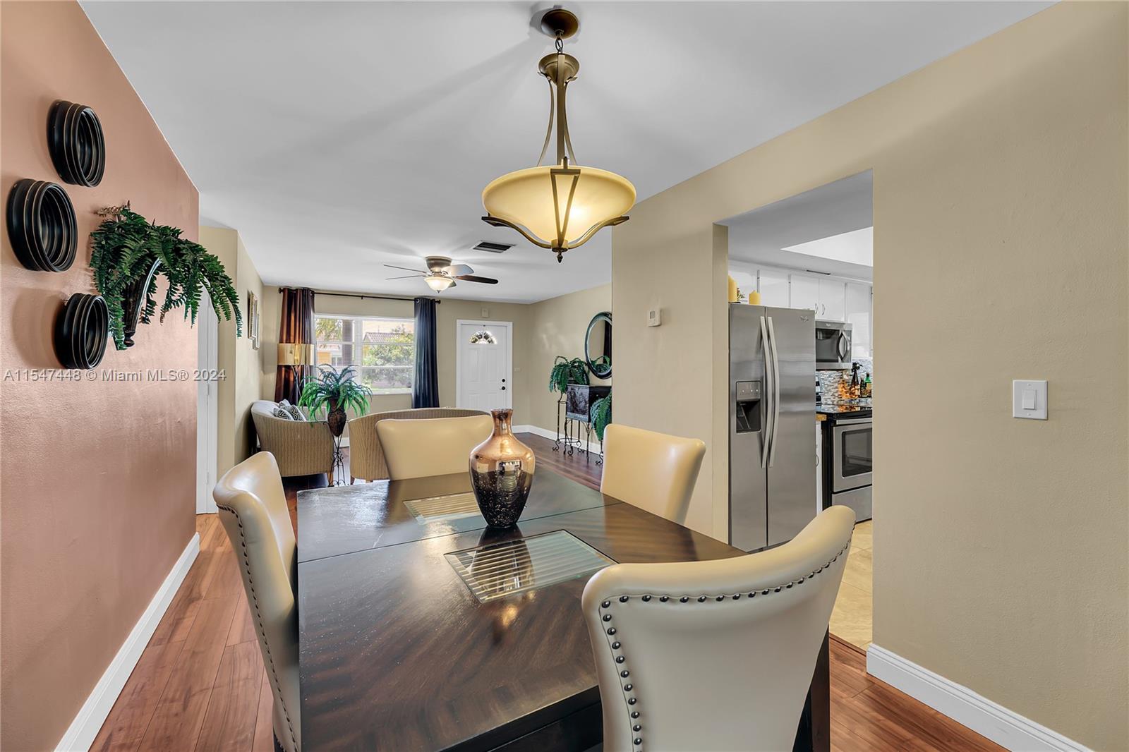 Tamarac, Florida 33319, 2 Bedrooms Bedrooms, ,2 BathroomsBathrooms,Residential,For Sale,A11547448