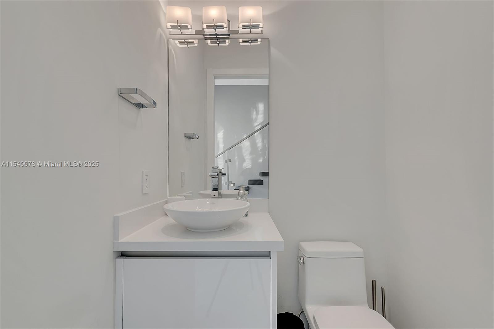 2870 Ocean Dr, Hollywood, FL, 33019 United States, 3 Bedrooms Bedrooms, ,3 BathroomsBathrooms,Residential,For Sale,Ocean Dr,A11549978