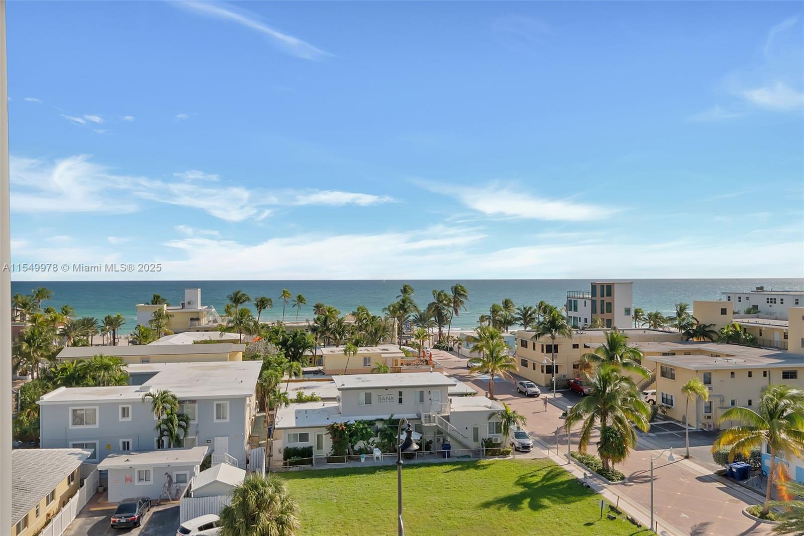 2870 Ocean Dr, Hollywood, FL, 33019 United States, 3 Bedrooms Bedrooms, ,3 BathroomsBathrooms,Residential,For Sale,Ocean Dr,A11549978