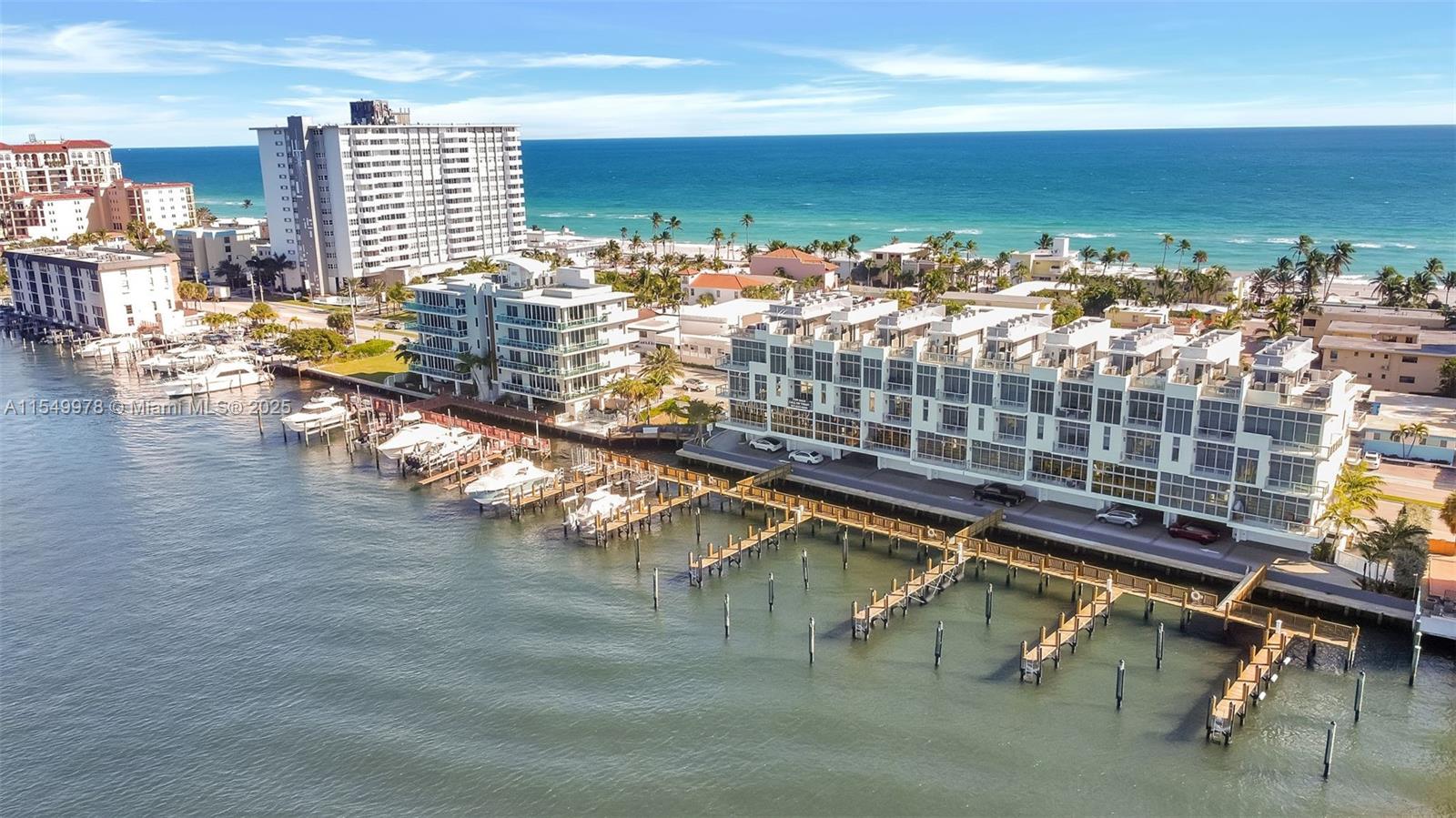 2870 N Ocean Dr, Hollywood, Florida 33019, 3 Bedrooms Bedrooms, ,3 BathroomsBathrooms,Residential,For Sale,2870 N Ocean Dr,A11549978