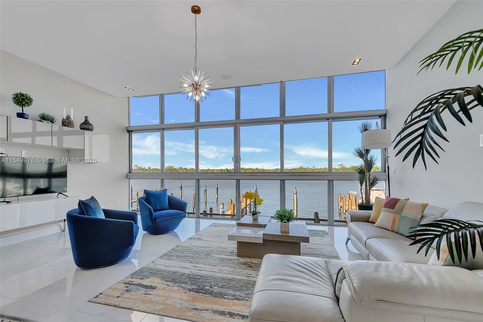 2870 Ocean Dr, Hollywood, FL, 33019 United States, 3 Bedrooms Bedrooms, ,3 BathroomsBathrooms,Residential,For Sale,Ocean Dr,A11549978