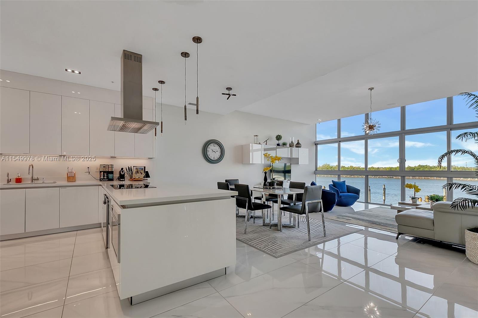 2870 Ocean Dr, Hollywood, FL, 33019 United States, 3 Bedrooms Bedrooms, ,3 BathroomsBathrooms,Residential,For Sale,Ocean Dr,A11549978