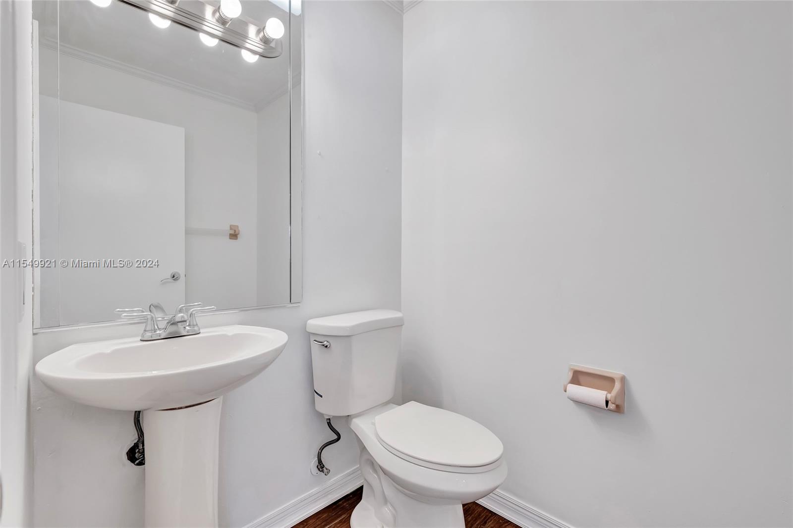 14030 145th Ter, Miami, FL, 33186 United States, 5 Bedrooms Bedrooms, ,3 BathroomsBathrooms,Residential,For Sale,145th Ter,A11549921