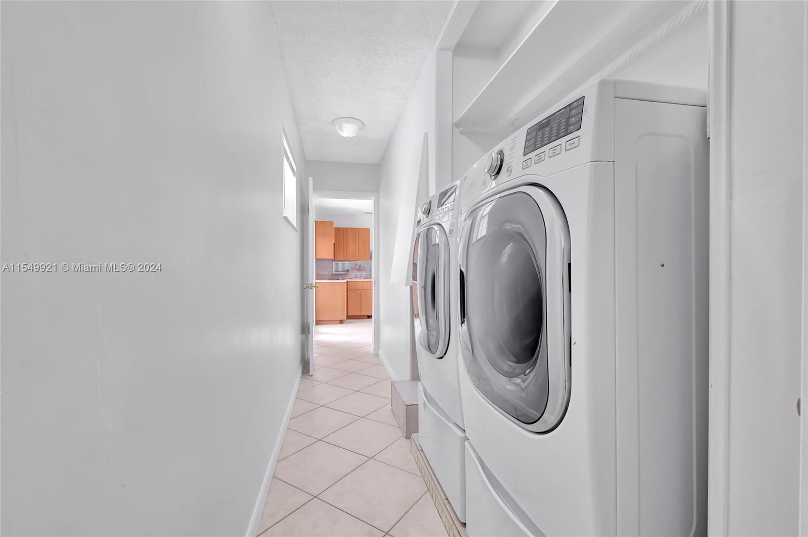 14030 145th Ter, Miami, FL, 33186 United States, 5 Bedrooms Bedrooms, ,3 BathroomsBathrooms,Residential,For Sale,145th Ter,A11549921