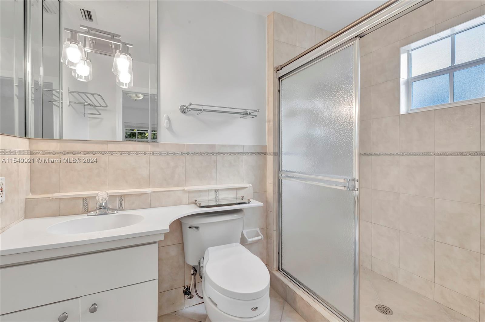 14030 145th Ter, Miami, FL, 33186 United States, 5 Bedrooms Bedrooms, ,3 BathroomsBathrooms,Residential,For Sale,145th Ter,A11549921