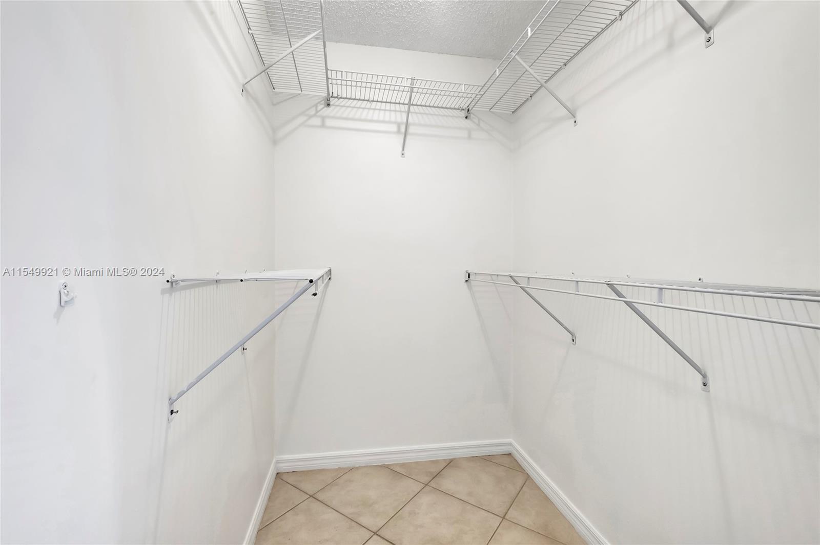 14030 145th Ter, Miami, FL, 33186 United States, 5 Bedrooms Bedrooms, ,3 BathroomsBathrooms,Residential,For Sale,145th Ter,A11549921