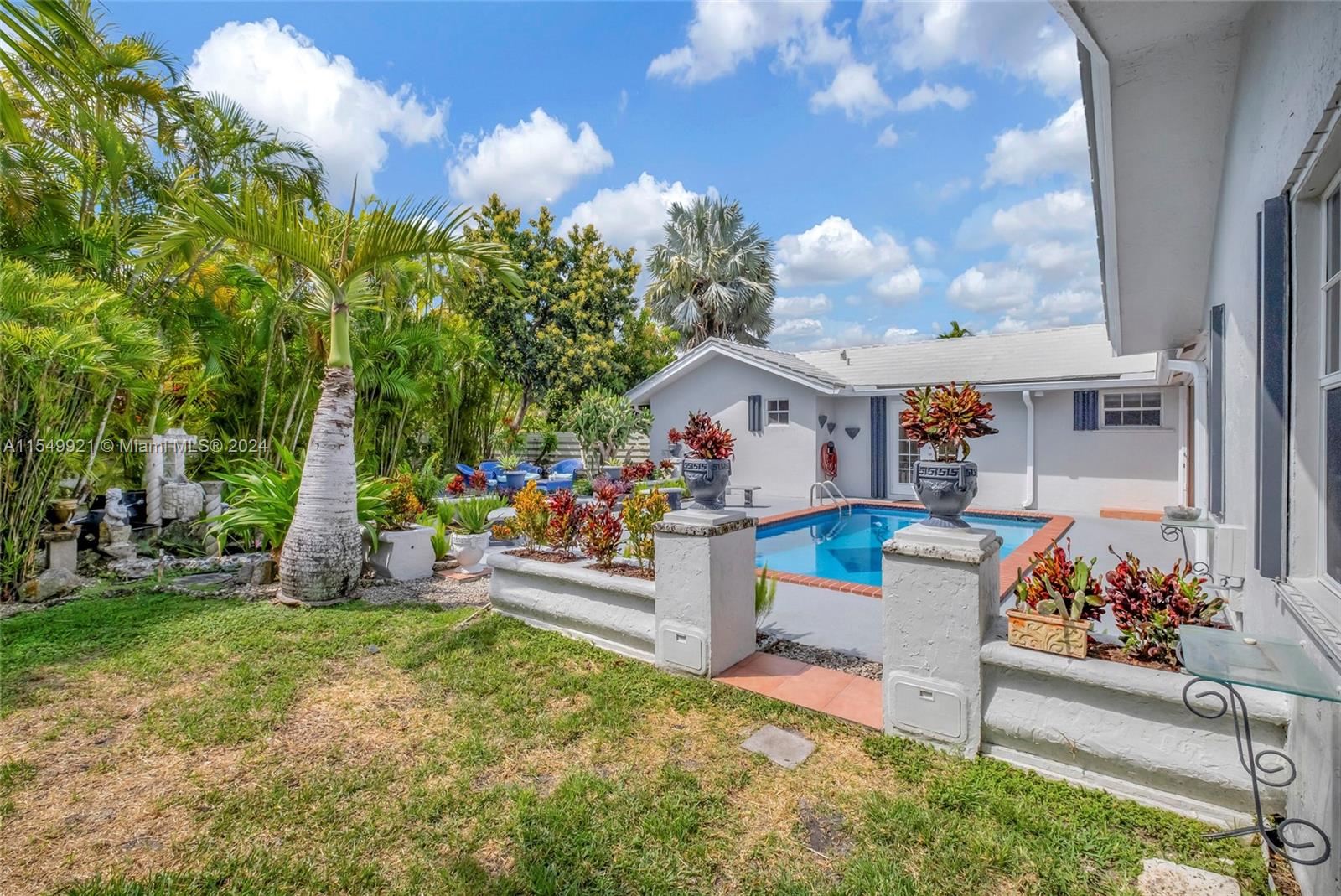 14030 145th Ter, Miami, FL, 33186 United States, 5 Bedrooms Bedrooms, ,3 BathroomsBathrooms,Residential,For Sale,145th Ter,A11549921
