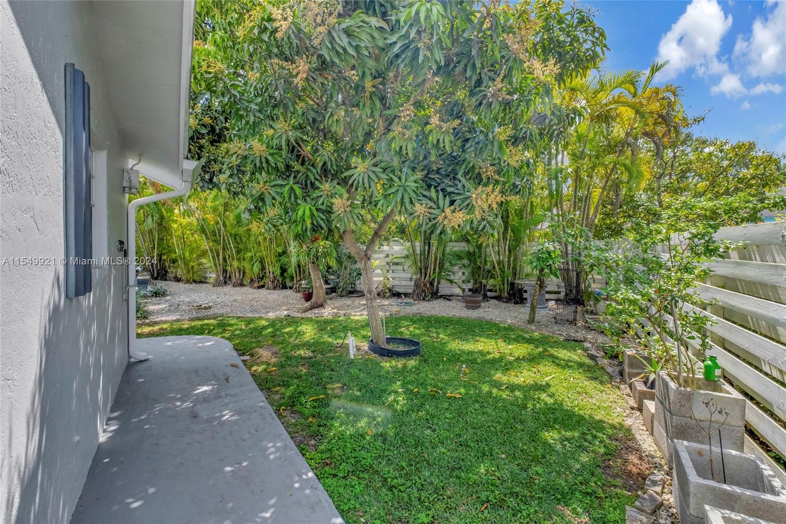 14030 145th Ter, Miami, FL, 33186 United States, 5 Bedrooms Bedrooms, ,3 BathroomsBathrooms,Residential,For Sale,145th Ter,A11549921