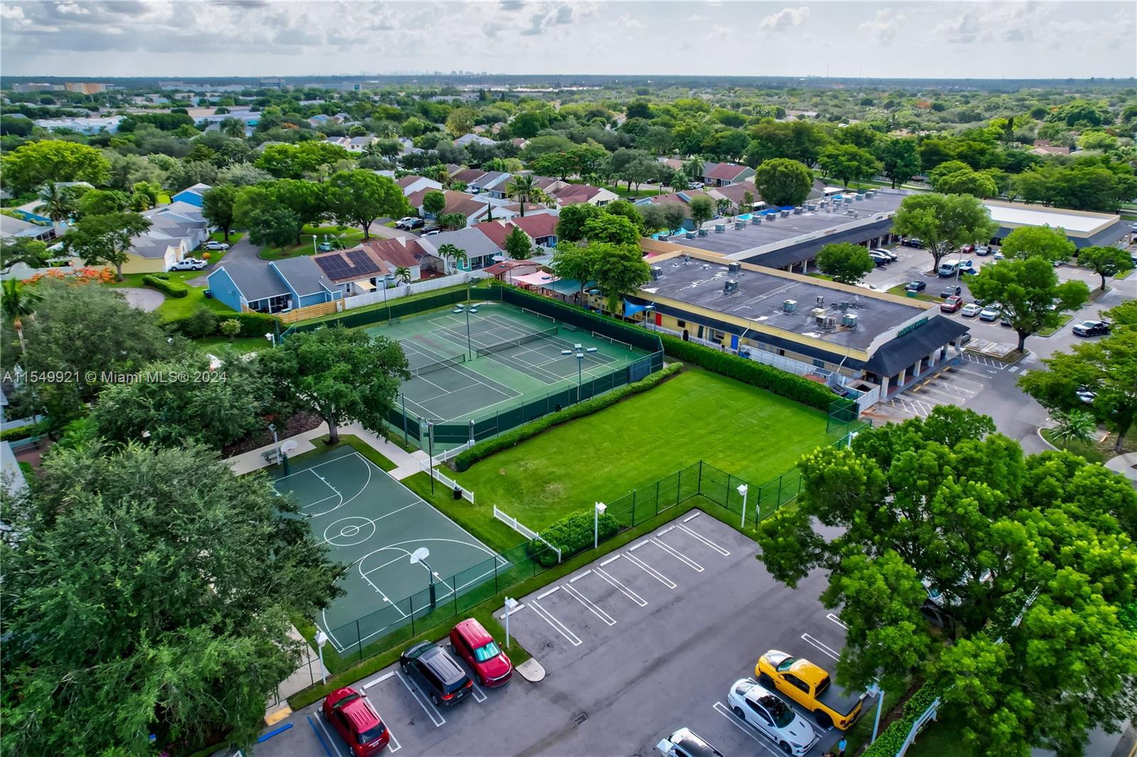 14030 145th Ter, Miami, FL, 33186 United States, 5 Bedrooms Bedrooms, ,3 BathroomsBathrooms,Residential,For Sale,145th Ter,A11549921