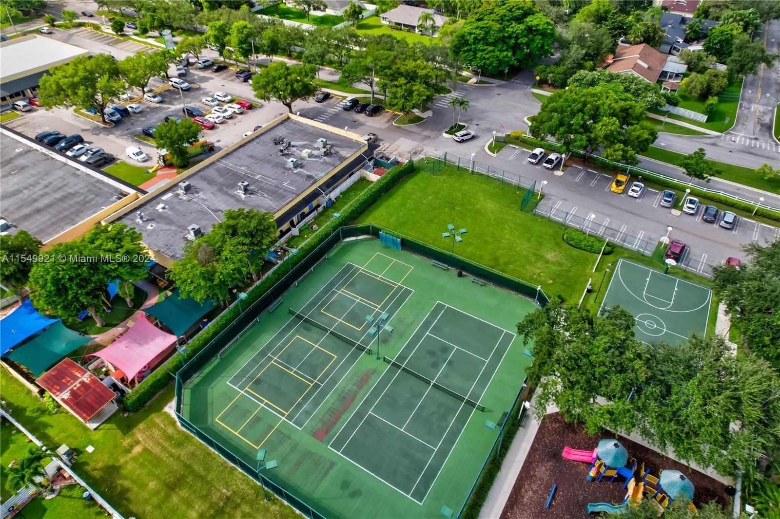 14030 145th Ter, Miami, FL, 33186 United States, 5 Bedrooms Bedrooms, ,3 BathroomsBathrooms,Residential,For Sale,145th Ter,A11549921