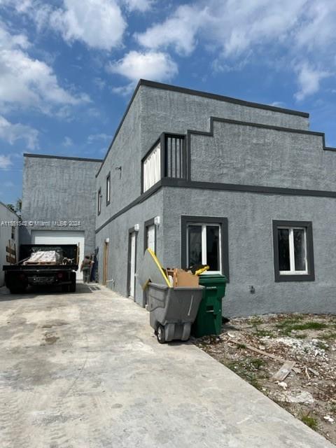 320 SW 4th Ct, Dania Beach, Florida 33004, ,Commercialsale,For Sale,320 SW 4th Ct,A11551542