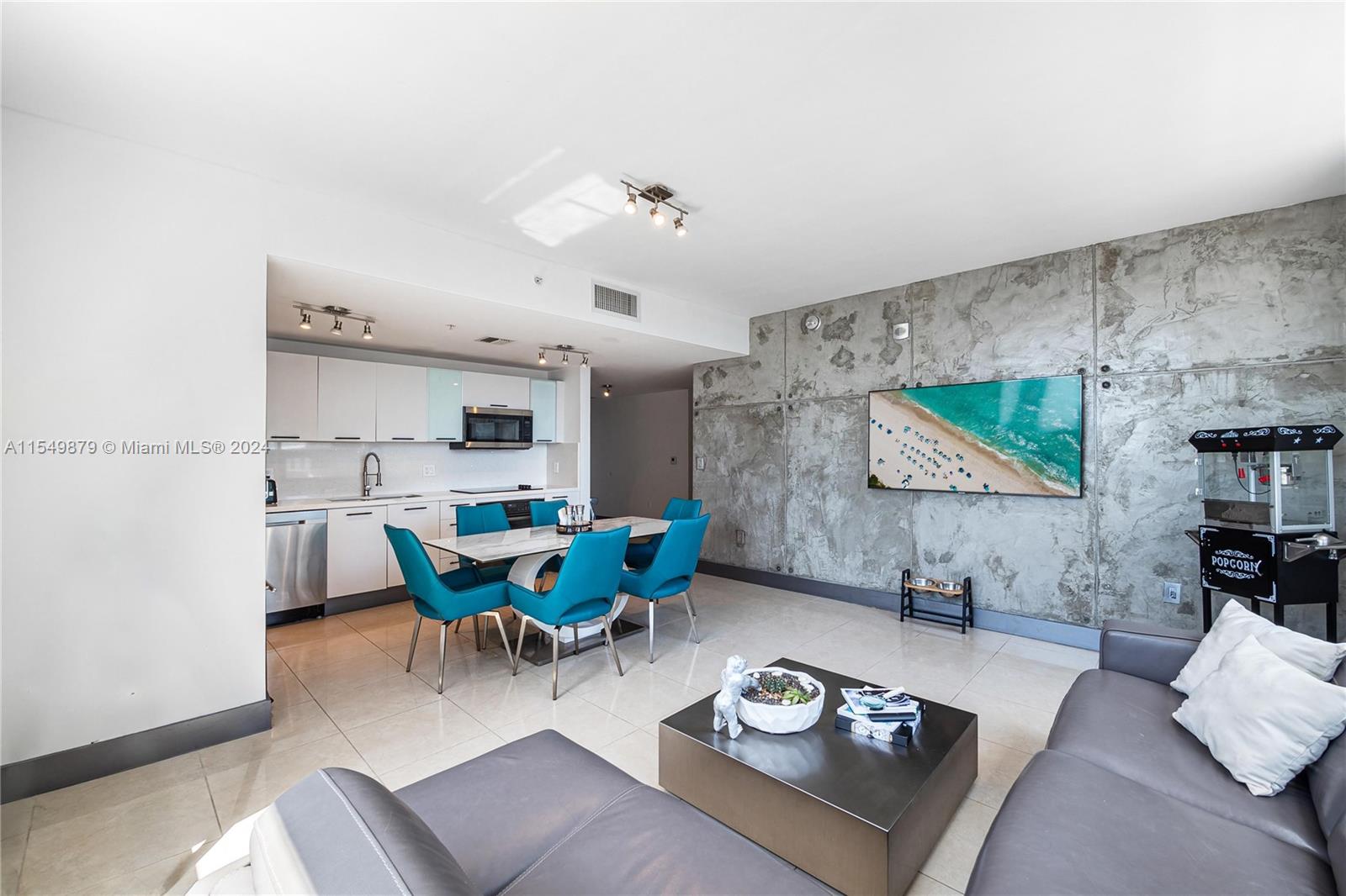3250 1st Ave, Miami, FL, 33137 United States, 2 Bedrooms Bedrooms, ,2 BathroomsBathrooms,Residential,For Sale,1st Ave,A11549879