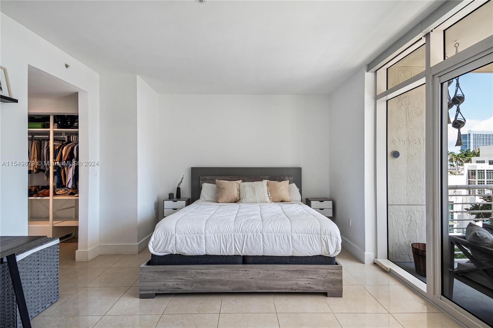 3250 1st Ave, Miami, FL, 33137 United States, 2 Bedrooms Bedrooms, ,2 BathroomsBathrooms,Residential,For Sale,1st Ave,A11549879