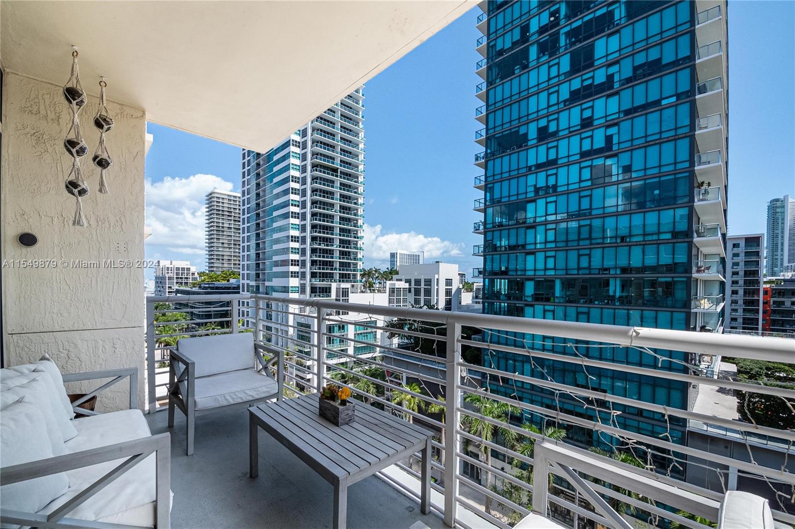3250 1st Ave, Miami, FL, 33137 United States, 2 Bedrooms Bedrooms, ,2 BathroomsBathrooms,Residential,For Sale,1st Ave,A11549879