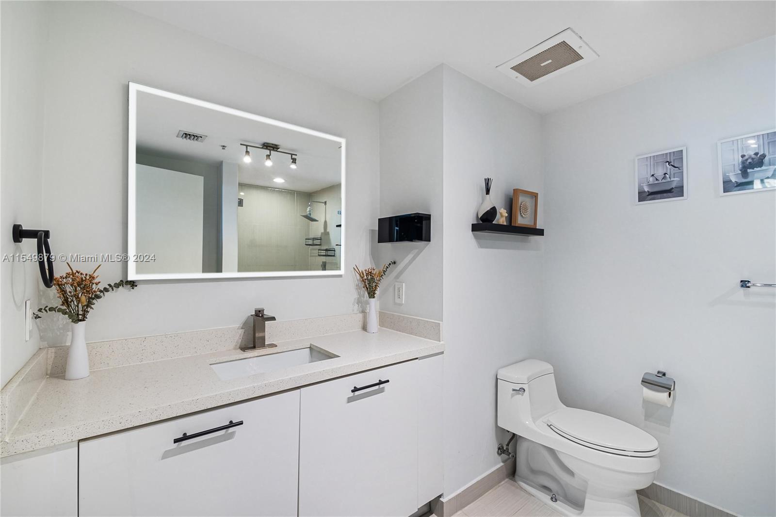 3250 1st Ave, Miami, FL, 33137 United States, 2 Bedrooms Bedrooms, ,2 BathroomsBathrooms,Residential,For Sale,1st Ave,A11549879