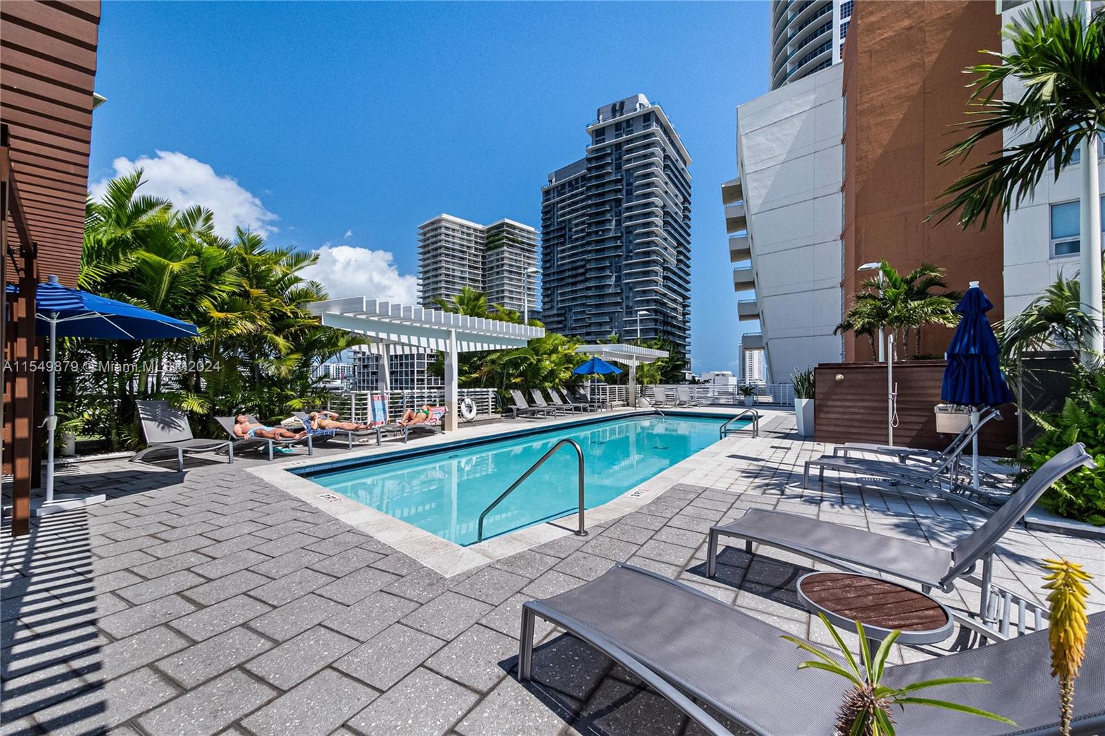 3250 1st Ave, Miami, FL, 33137 United States, 2 Bedrooms Bedrooms, ,2 BathroomsBathrooms,Residential,For Sale,1st Ave,A11549879