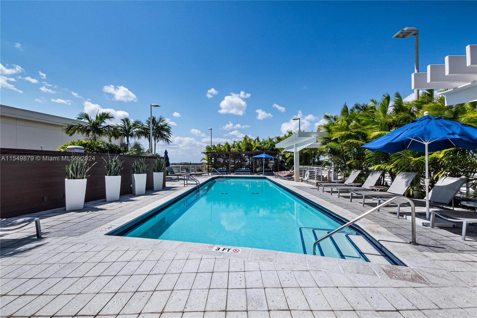 3250 1st Ave, Miami, FL, 33137 United States, 2 Bedrooms Bedrooms, ,2 BathroomsBathrooms,Residential,For Sale,1st Ave,A11549879