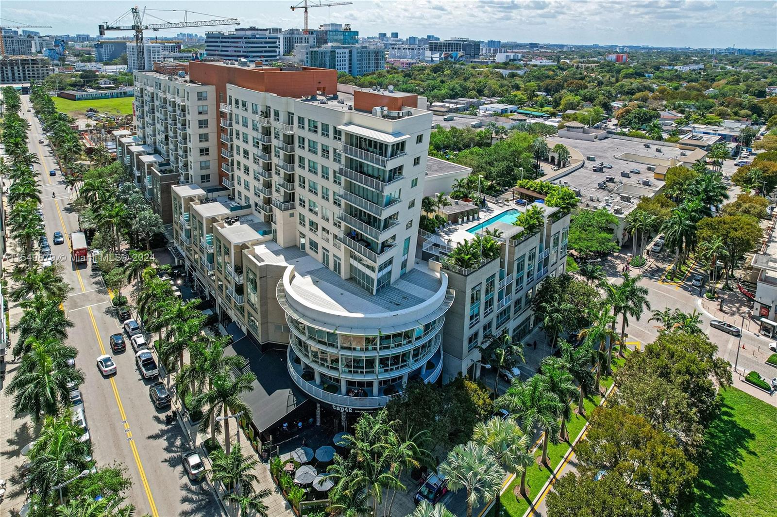 3250 1st Ave, Miami, FL, 33137 United States, 2 Bedrooms Bedrooms, ,2 BathroomsBathrooms,Residential,For Sale,1st Ave,A11549879