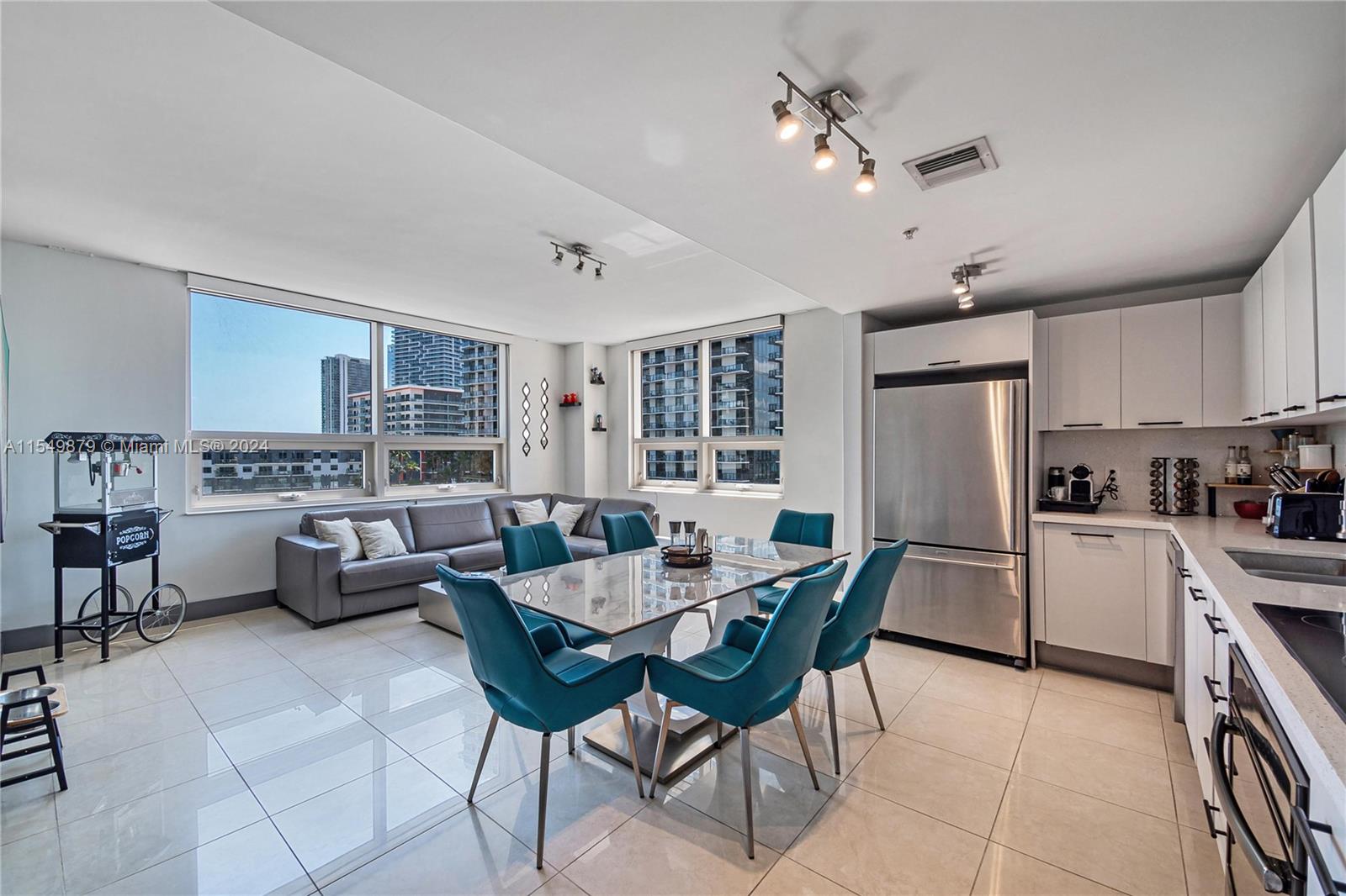 3250 1st Ave, Miami, FL, 33137 United States, 2 Bedrooms Bedrooms, ,2 BathroomsBathrooms,Residential,For Sale,1st Ave,A11549879