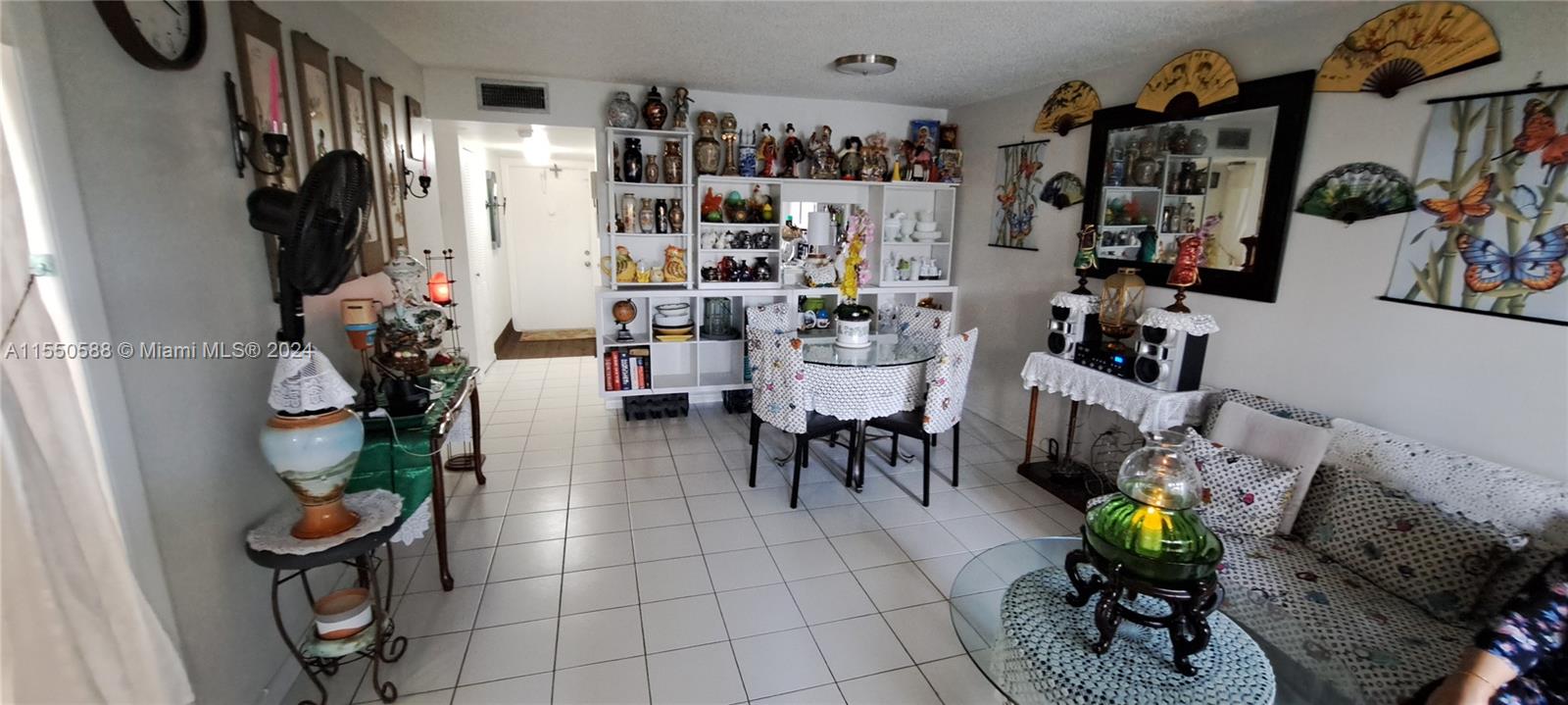 Sunrise, FL, 33322 United States, 2 Bedrooms Bedrooms, ,1 BathroomBathrooms,Residential,For Sale,A11550588