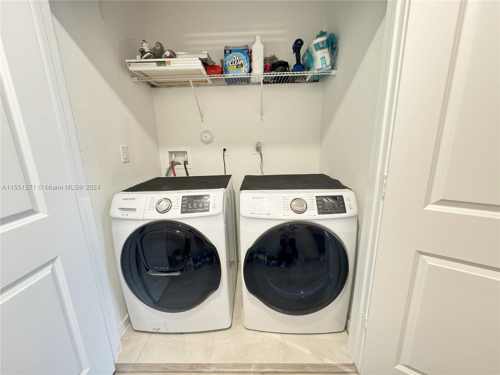 913 18th St, Homestead, FL, 33034 United States, 3 Bedrooms Bedrooms, ,2 BathroomsBathrooms,Residential,For Sale,18th St,A11551571