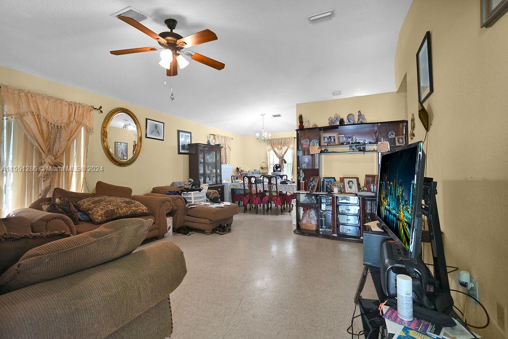 1858 1st Pl, Miami, FL, 33136 United States, 3 Bedrooms Bedrooms, ,1 BathroomBathrooms,Residential,For Sale,1st Pl,A11551286