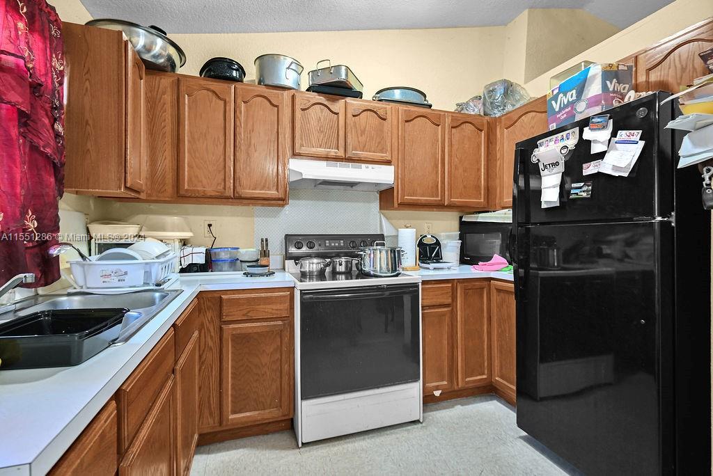 1858 NW 1st Pl, Miami, Florida 33136, 3 Bedrooms Bedrooms, ,1 BathroomBathrooms,Residential,For Sale,1858 NW 1st Pl,A11551286