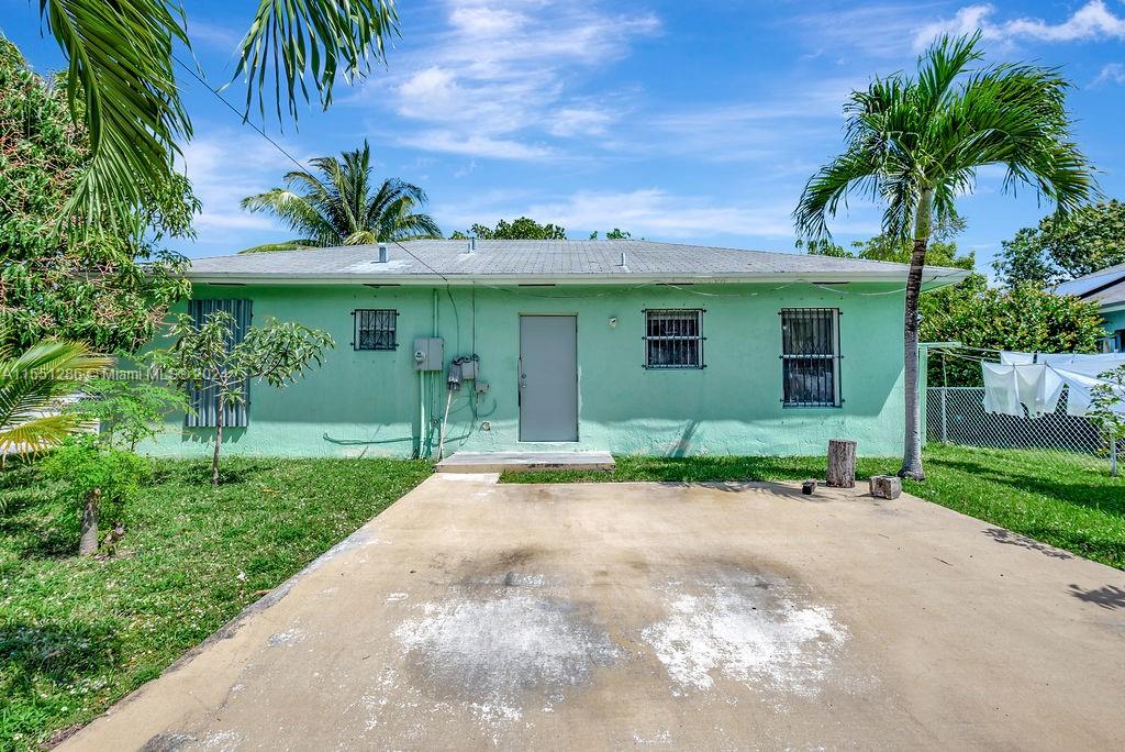 1858 NW 1st Pl, Miami, Florida 33136, 3 Bedrooms Bedrooms, ,1 BathroomBathrooms,Residential,For Sale,1858 NW 1st Pl,A11551286