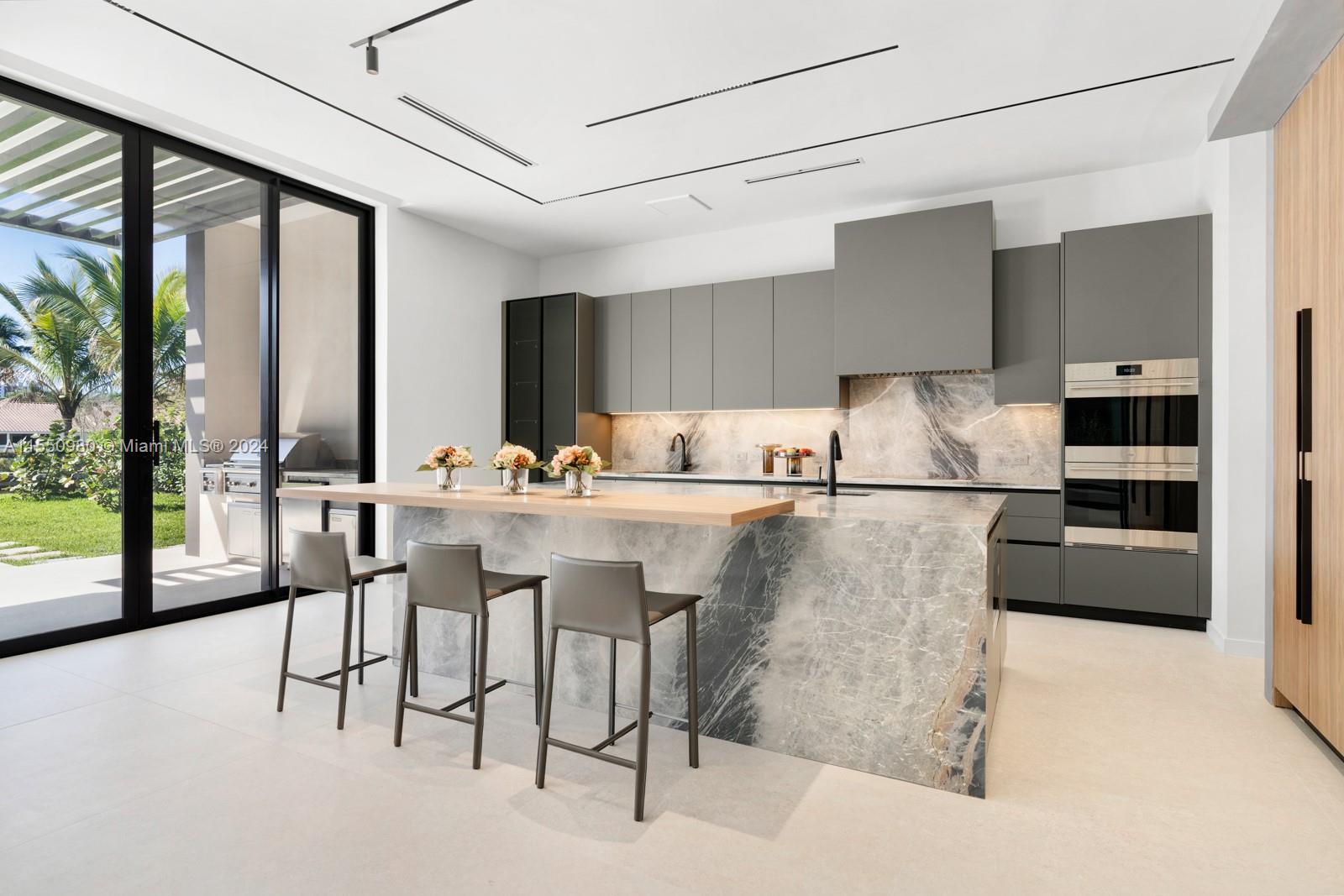 493 Holiday Dr, Hallandale Beach, FL, 33009 United States, 6 Bedrooms Bedrooms, ,6 BathroomsBathrooms,Residential,For Sale,Holiday Dr,A11550980