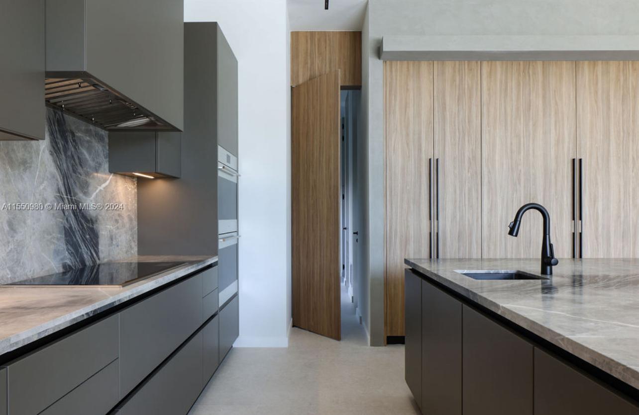 493 Holiday Dr, Hallandale Beach, FL, 33009 United States, 6 Bedrooms Bedrooms, ,6 BathroomsBathrooms,Residential,For Sale,Holiday Dr,A11550980