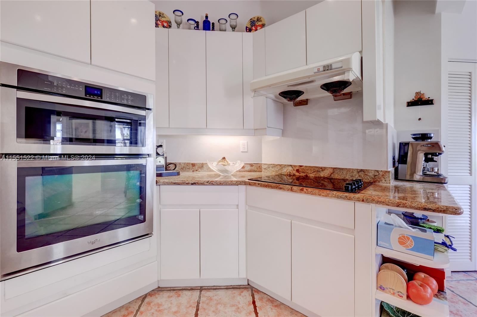 5240 NW 104th Ct, Doral, Florida 33178, 3 Bedrooms Bedrooms, ,2 BathroomsBathrooms,Residential,For Sale,5240 NW 104th Ct,A11551522