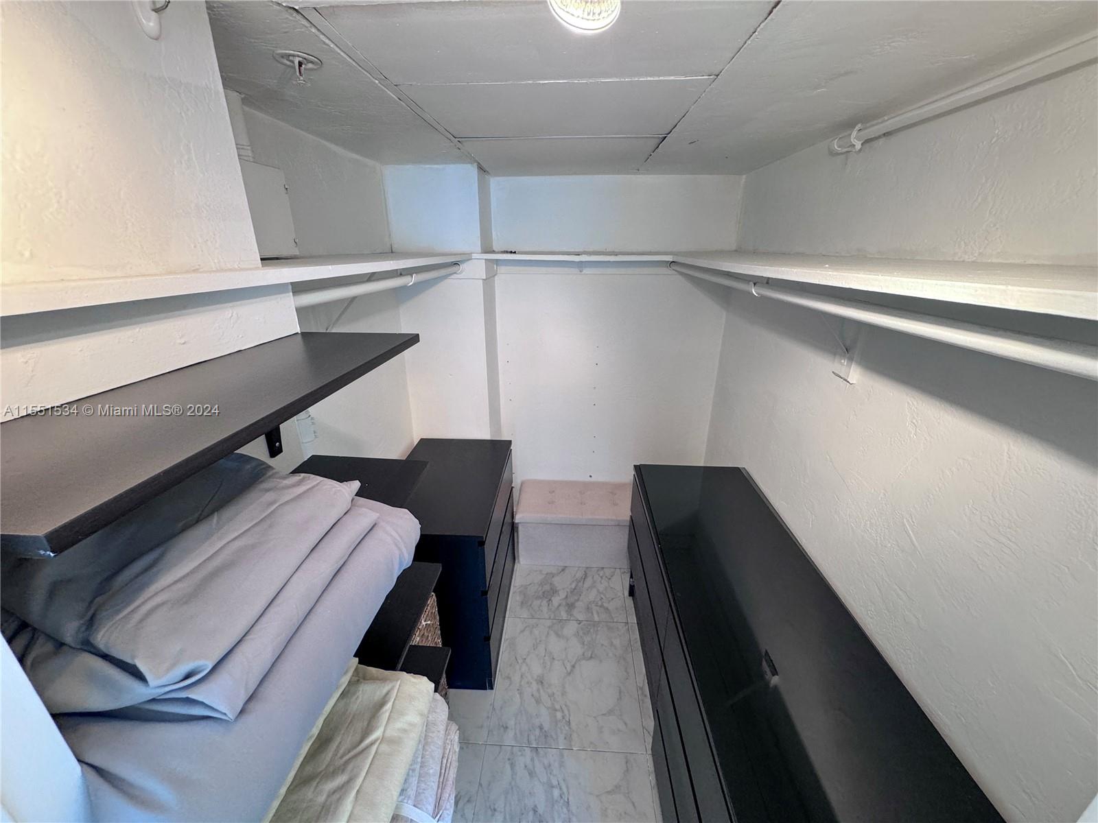 1500 Bay Rd 920S, Miami Beach, Florida 33139, 1 Bedroom Bedrooms, ,1 BathroomBathrooms,Residentiallease,For Rent,1500 Bay Rd 920S,A11551534