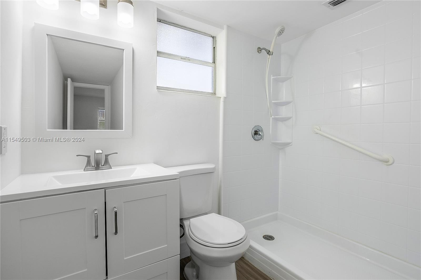 2191 1st Court, Boynton Beach, FL, 33435 United States, 1 Bedroom Bedrooms, ,1 BathroomBathrooms,Residential,For Sale,1st Court,A11549503