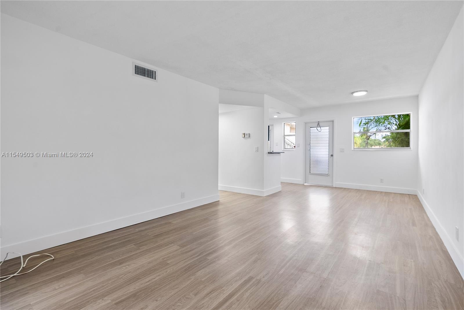 2191 1st Court, Boynton Beach, FL, 33435 United States, 1 Bedroom Bedrooms, ,1 BathroomBathrooms,Residential,For Sale,1st Court,A11549503