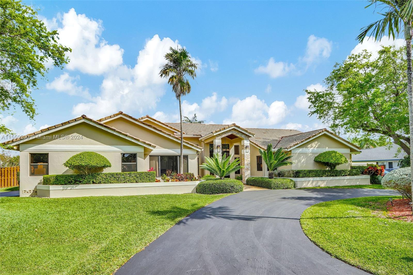 9991 SW 127th Ter  For Sale A11550200, FL