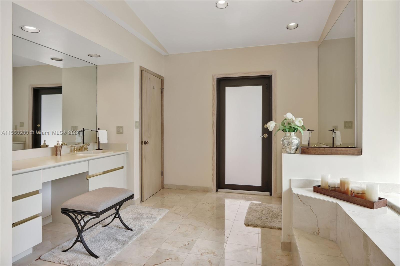9991 127th Ter, Miami, FL, 33176 United States, 5 Bedrooms Bedrooms, ,4 BathroomsBathrooms,Residential,For Sale,127th Ter,A11550200