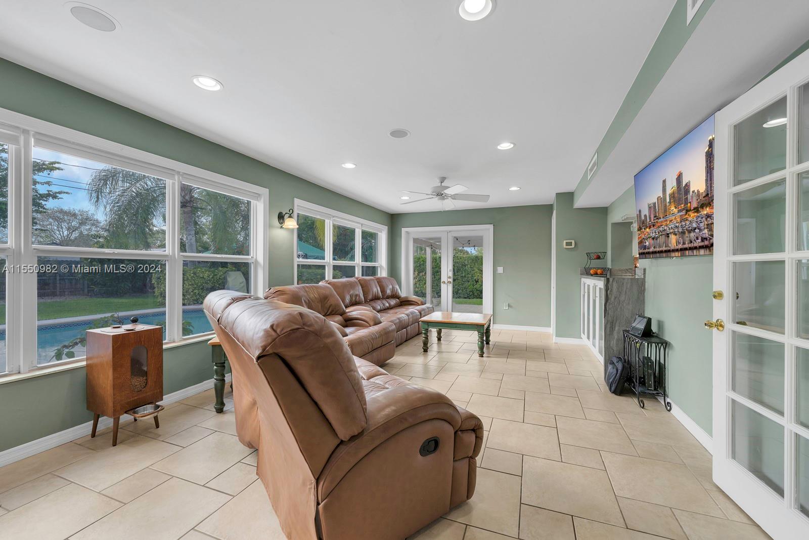 27440 165th Ave, Homestead, FL, 33031 United States, 4 Bedrooms Bedrooms, ,3 BathroomsBathrooms,Residential,For Sale,165th Ave,A11550982