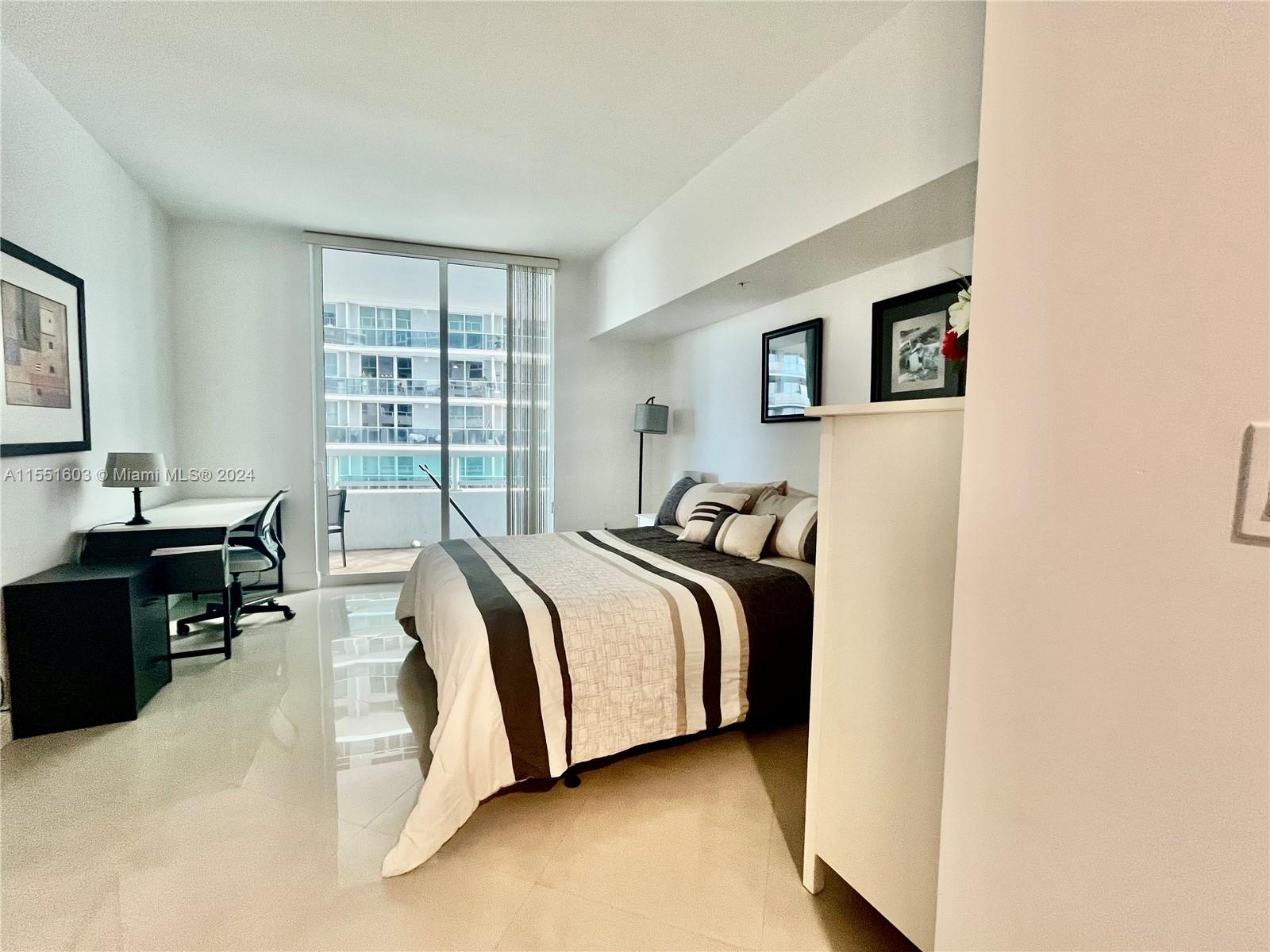 1800 N Bayshore Dr 814, Miami, Florida 33132, 2 Bedrooms Bedrooms, ,2 BathroomsBathrooms,Residentiallease,For Rent,1800 N Bayshore Dr 814,A11551603