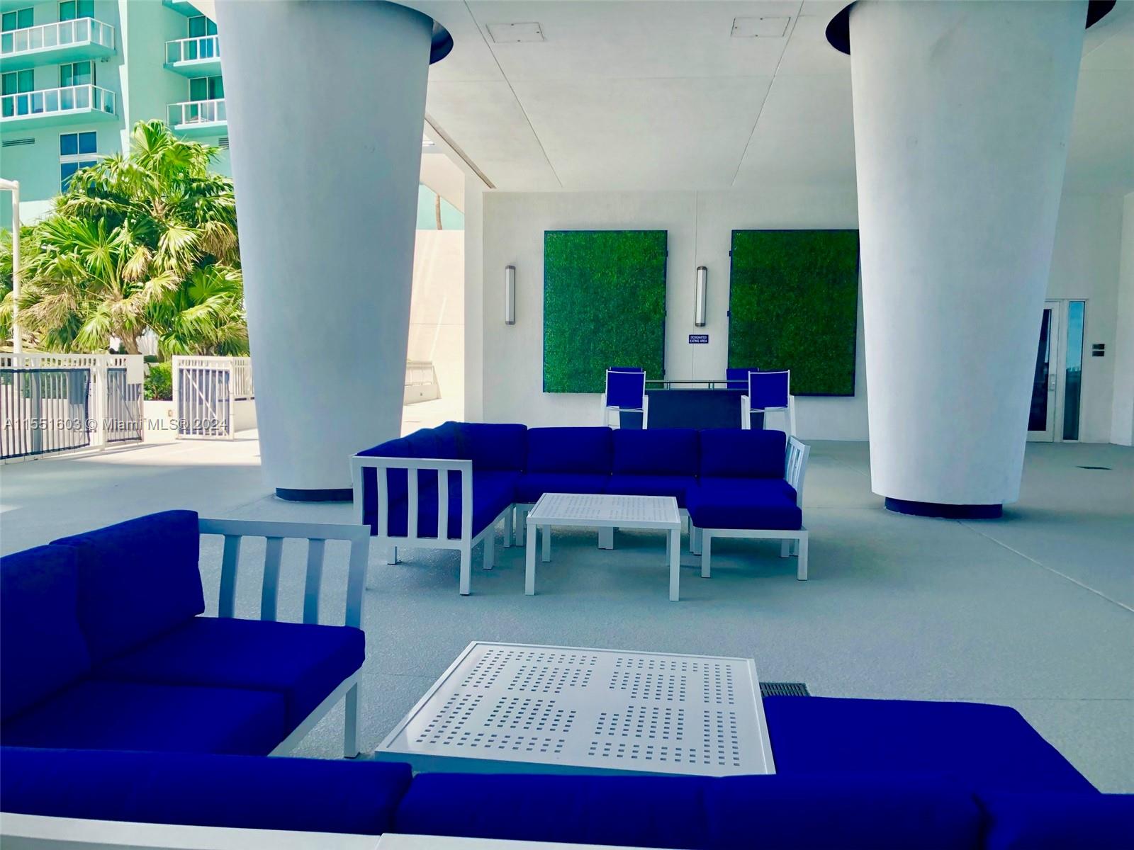 1800 N Bayshore Dr 814, Miami, Florida 33132, 2 Bedrooms Bedrooms, ,2 BathroomsBathrooms,Residentiallease,For Rent,1800 N Bayshore Dr 814,A11551603
