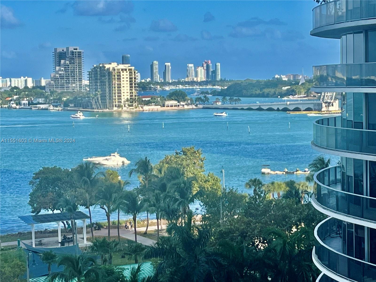 1800 N Bayshore Dr 814, Miami, Florida 33132, 2 Bedrooms Bedrooms, ,2 BathroomsBathrooms,Residentiallease,For Rent,1800 N Bayshore Dr 814,A11551603